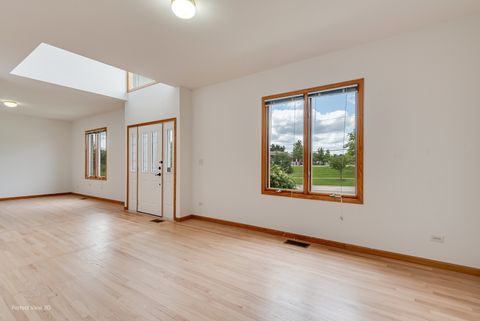 Tiny photo for 16W234 91st Street, Burr Ridge, IL 60527 (MLS # 12525098)