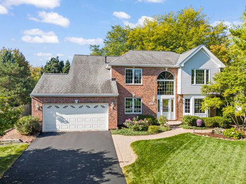 1818 Woodhaven Drive Crystal Lake IL 60014