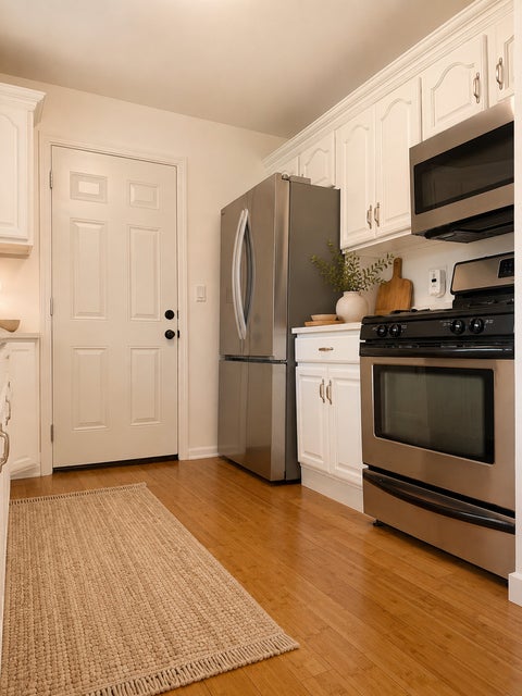 Tiny photo for 209 Rivers Drive, Lake Bluff, IL 60044 (MLS # 12699919)