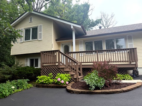 Tiny photo for 209 Rivers Drive, Lake Bluff, IL 60044 (MLS # 12699919)