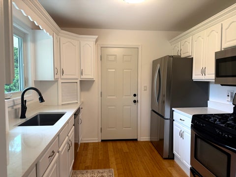 Tiny photo for 209 Rivers Drive, Lake Bluff, IL 60044 (MLS # 12699919)