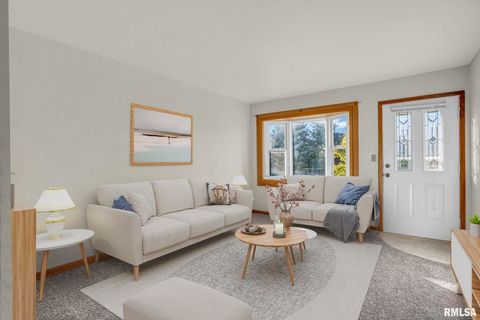 Tiny photo for 315 20TH Avenue, Milan, IL 61264 (MLS # QC4268861)