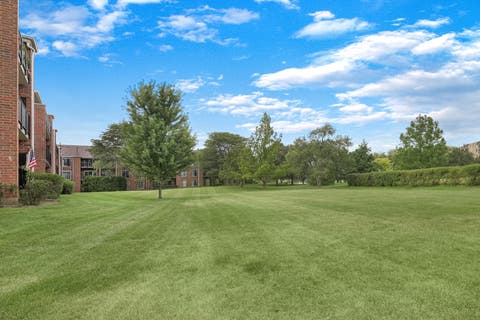 Tiny photo for 815 Leicester Road #312A, Elk Grove Village, IL 60007 (MLS # 12728828)