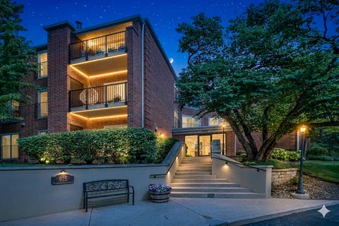 Tiny photo for 815 Leicester Road #312A, Elk Grove Village, IL 60007 (MLS # 12728828)