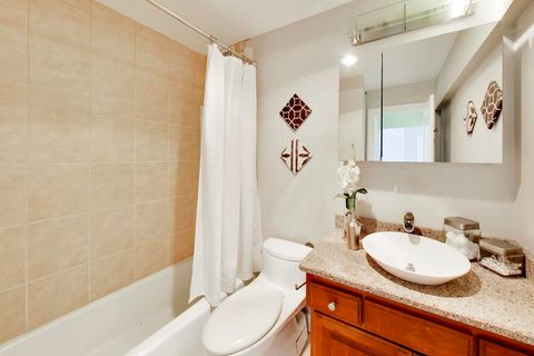 Tiny photo for 2800 N Lake Shore Drive #414, Chicago, IL 60657 (MLS # 12604424)