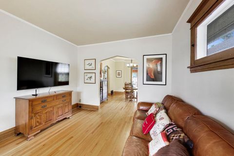 Tiny photo for 512 S Grove Avenue, Oak Park, IL 60304 (MLS # 12610098)