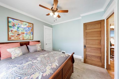 Tiny photo for 512 S Grove Avenue, Oak Park, IL 60304 (MLS # 12610098)