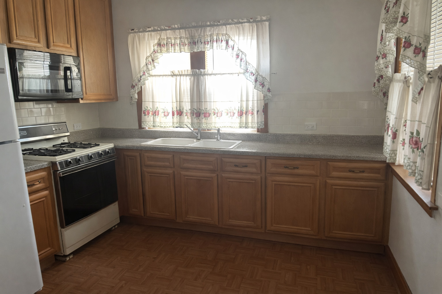 2625 N 74th Court
