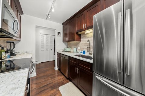 Tiny photo for 9812 S Karlov Avenue #4D, Oak Lawn, IL 60453 (MLS # 12547156)