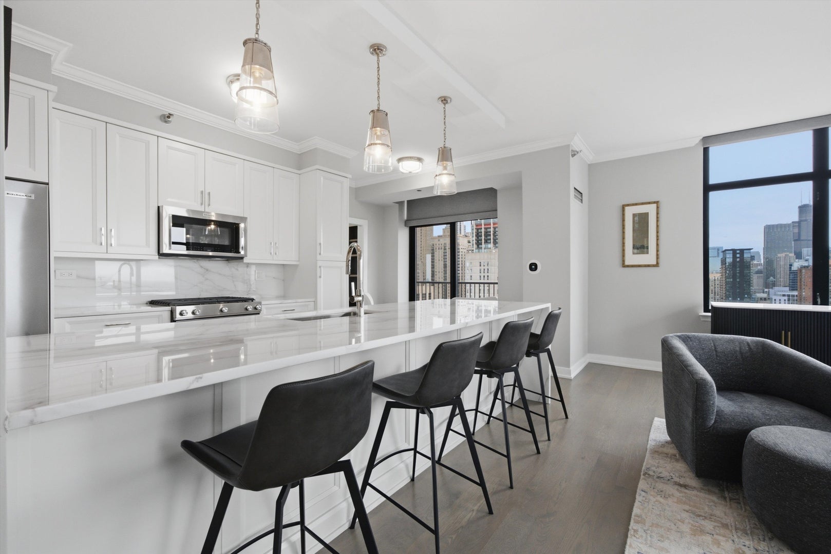 1122 N Dearborn Street 25I