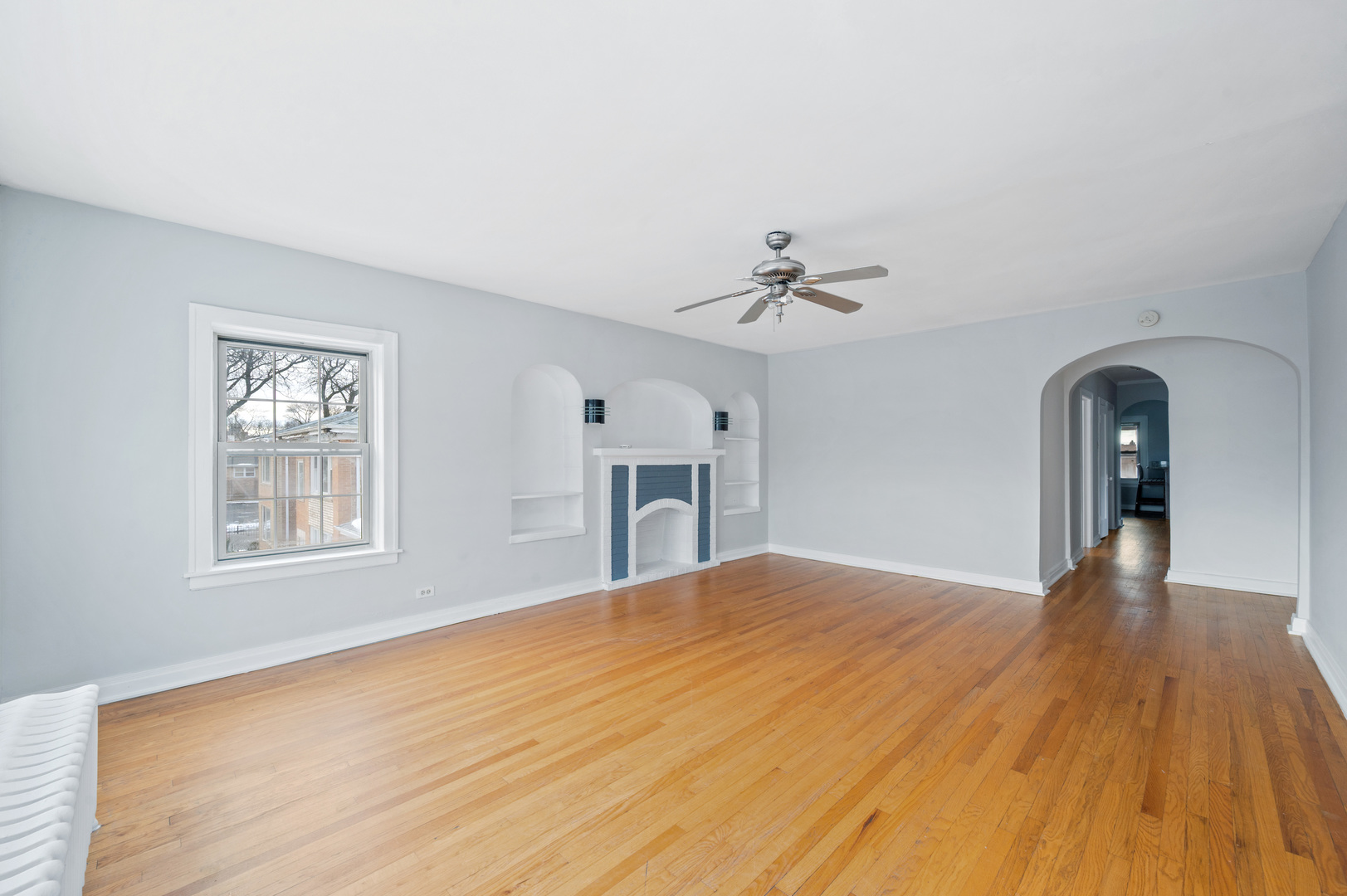 5310 W Bloomingdale Avenue