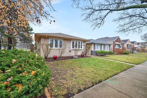 A home in North Riverside