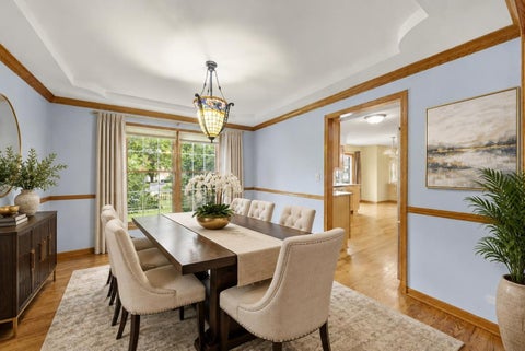 Tiny photo for 1N145 Glenrise Court, Glen Ellyn, IL 60137 (MLS # 12739607)