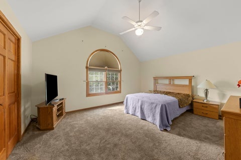 Tiny photo for 1N145 Glenrise Court, Glen Ellyn, IL 60137 (MLS # 12739607)
