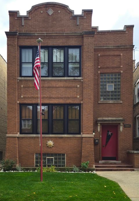 4925 N Kentucky Avenue Chicago IL 60630