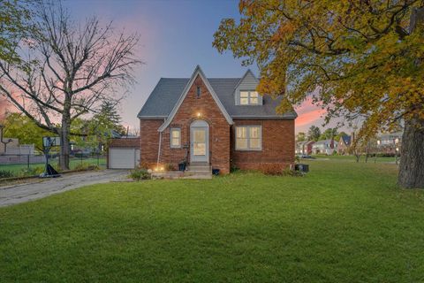 Tiny photo for 1906 N Vermilion Street, Danville, IL 61832 (MLS # 12461766)