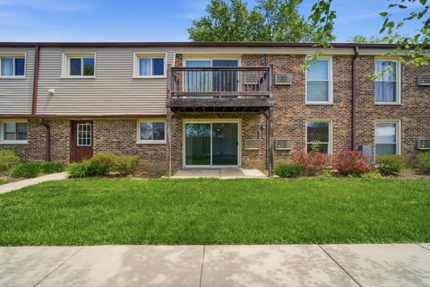 Tiny photo for 330 N Carter Street #103, Palatine, IL 60067 (MLS # 12659193)