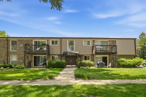 Photo of 330 N Carter Street #103, Palatine, IL 60067 (MLS # 12659193)