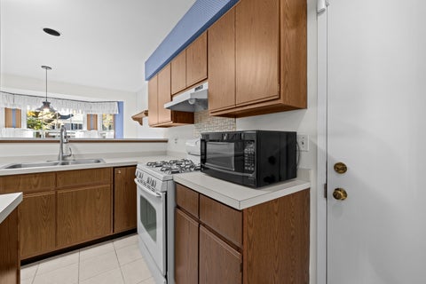 Tiny photo for 1951 N CHARTER POINT Drive, Arlington Heights, IL 60004 (MLS # 12789258)