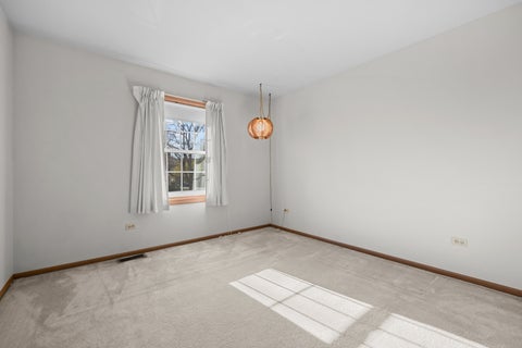 Tiny photo for 1951 N CHARTER POINT Drive, Arlington Heights, IL 60004 (MLS # 12789258)