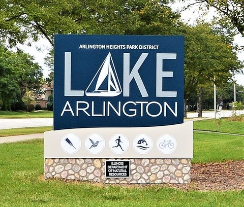 Tiny photo for 1951 N CHARTER POINT Drive, Arlington Heights, IL 60004 (MLS # 12789258)