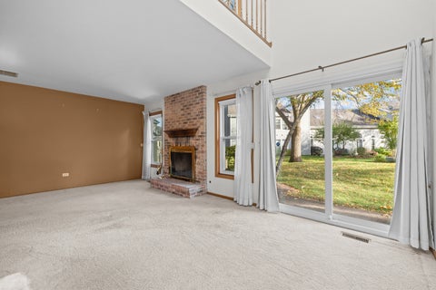 Tiny photo for 1951 N CHARTER POINT Drive, Arlington Heights, IL 60004 (MLS # 12789258)