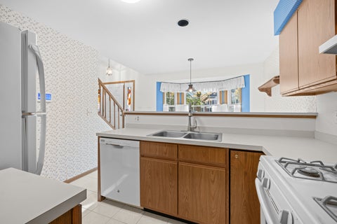 Tiny photo for 1951 N CHARTER POINT Drive, Arlington Heights, IL 60004 (MLS # 12789258)
