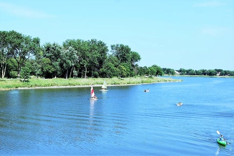Tiny photo for 1951 N CHARTER POINT Drive, Arlington Heights, IL 60004 (MLS # 12789258)