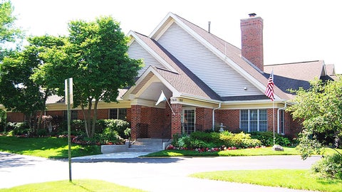 Tiny photo for 1951 N CHARTER POINT Drive, Arlington Heights, IL 60004 (MLS # 12789258)