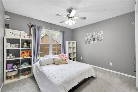 Tiny photo for 911 Fawn Ridge Court #B, Yorkville, IL 60560 (MLS # 12358823)