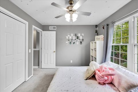 Tiny photo for 911 Fawn Ridge Court #B, Yorkville, IL 60560 (MLS # 12358823)