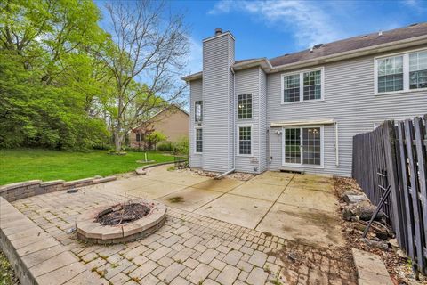 Tiny photo for 911 Fawn Ridge Court #B, Yorkville, IL 60560 (MLS # 12358823)