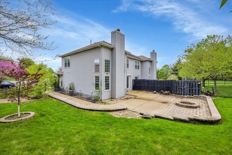 Tiny photo for 911 Fawn Ridge Court #B, Yorkville, IL 60560 (MLS # 12358823)
