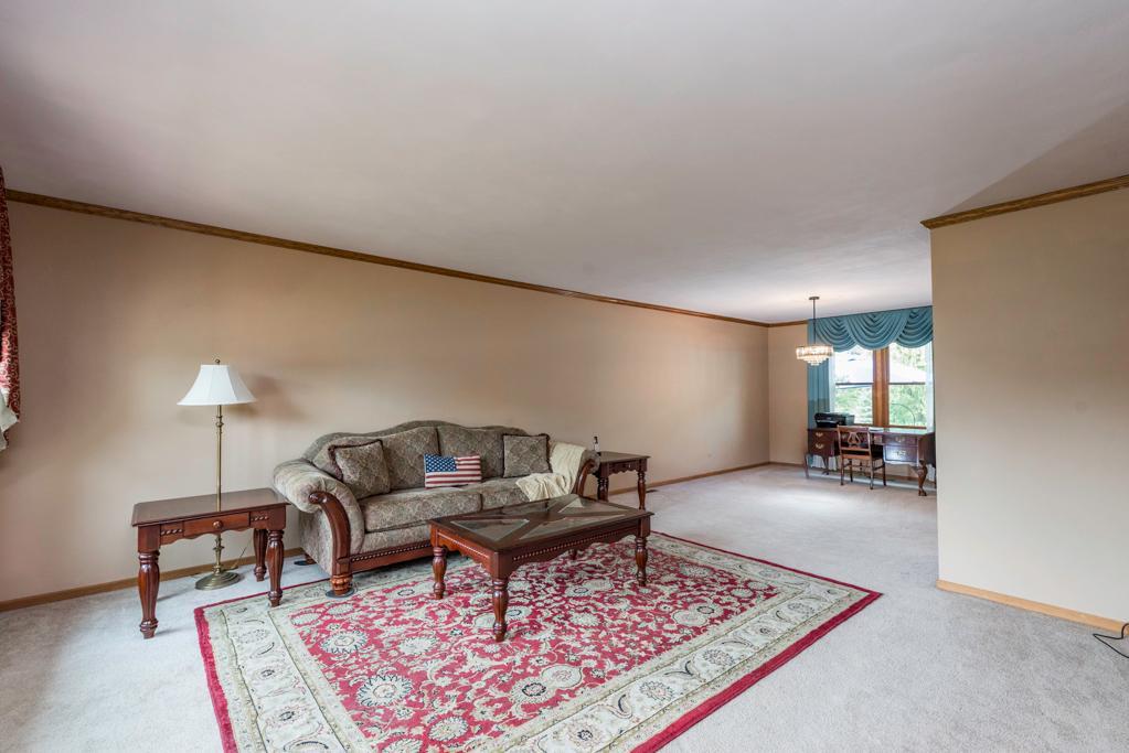 3002 Highland Court