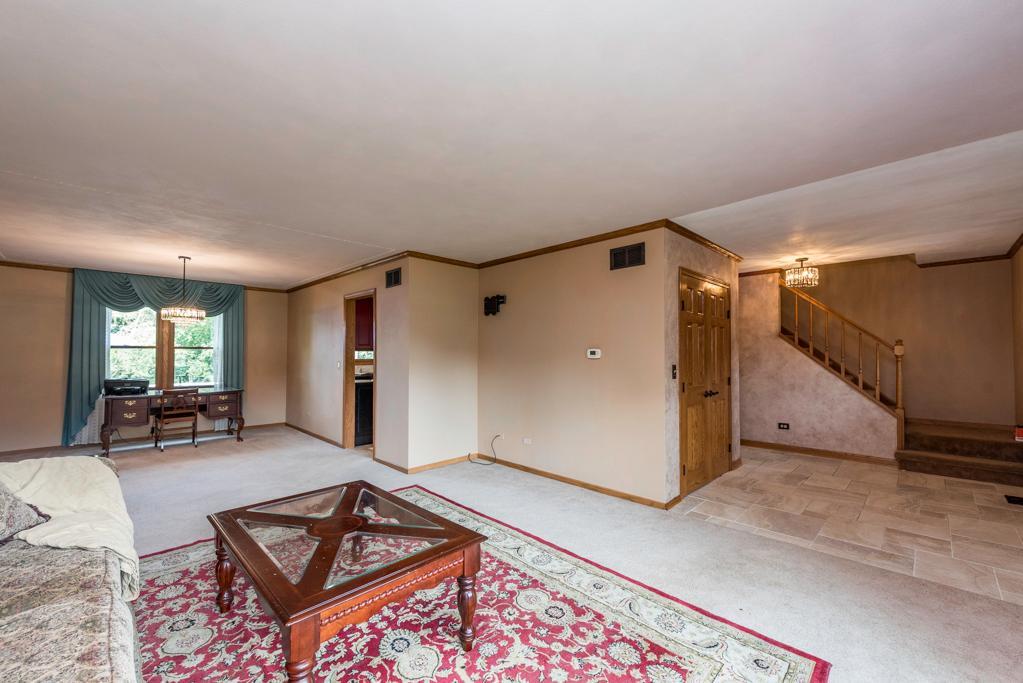 3002 Highland Court