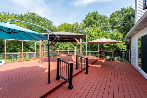 Tiny photo for 3002 Highland Court, Winthrop Harbor, IL 60096 (MLS # 12706924)