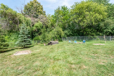 Tiny photo for 3002 Highland Court, Winthrop Harbor, IL 60096 (MLS # 12706924)