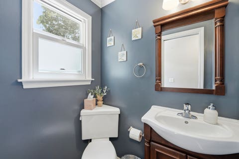 Tiny photo for 117 Lloyd Street, Cary, IL 60013 (MLS # 12672461)