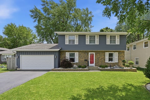 117 Lloyd Street, Cary, IL 60013 - #: 12672461