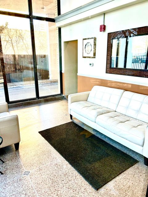 Tiny photo for 6701 S Crandon Avenue #9B, Chicago, IL 60649 (MLS # 12547298)