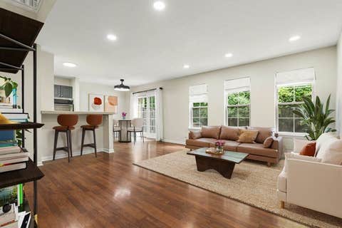 Tiny photo for 360 Golfview Court #360, Bloomingdale, IL 60108 (MLS # 12725545)