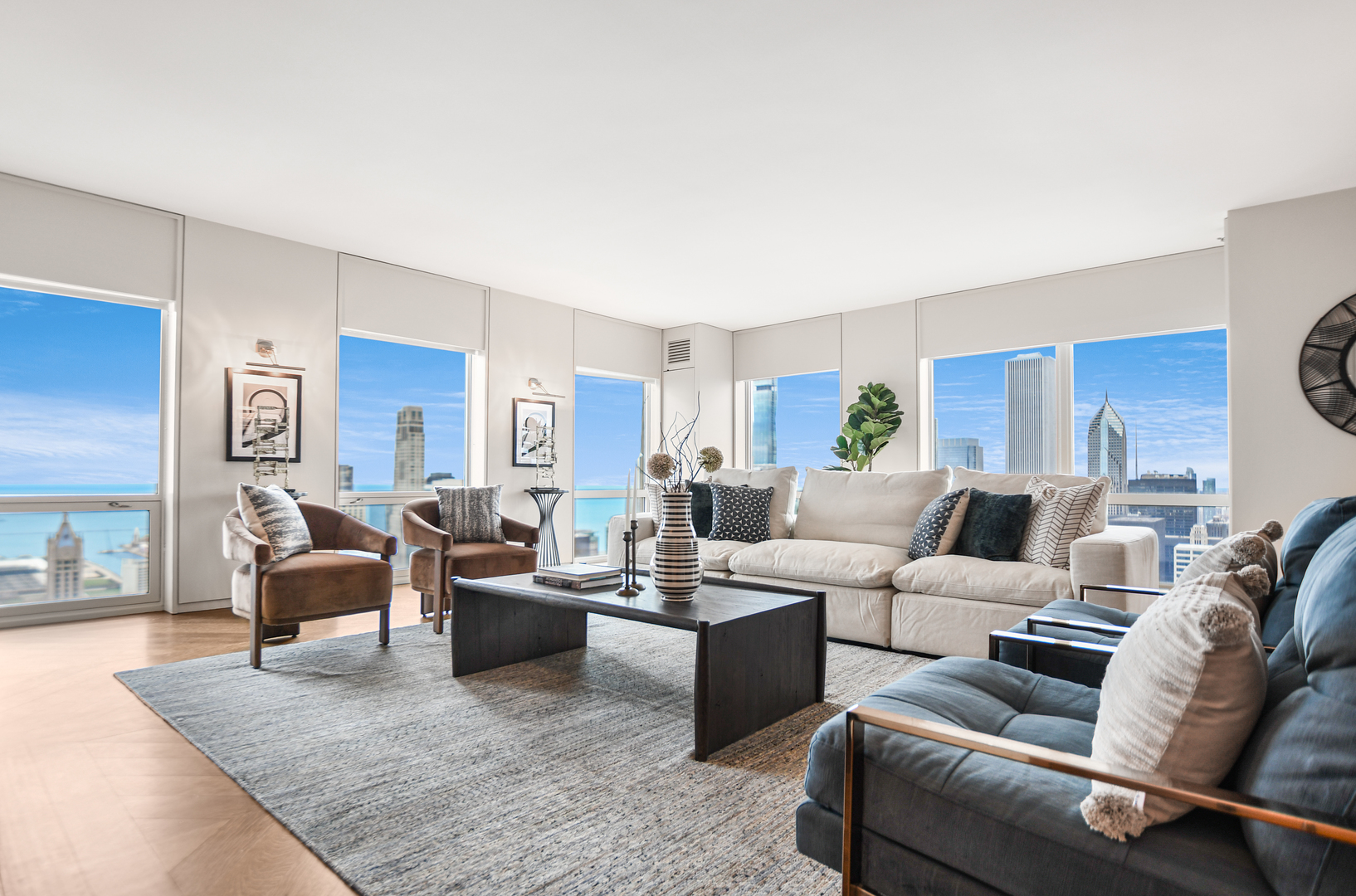 100 E Huron Street 4803