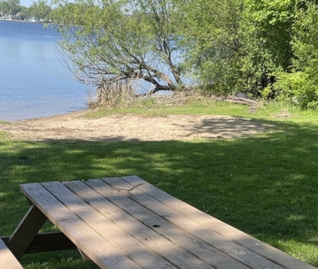LOT 8 W PLUM Street S