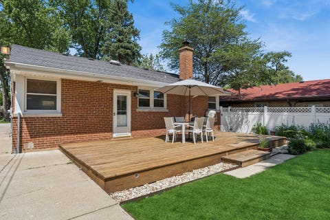 Tiny photo for 1407 Heidorn Avenue, Westchester, IL 60154 (MLS # 12675678)