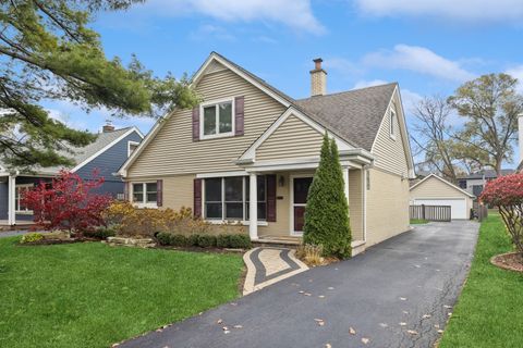 A home in Western Springs