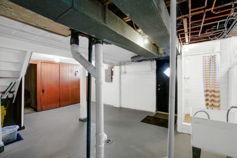 Tiny photo for 10922 S AVENUE B, Chicago, IL 60617 (MLS # 12490848)