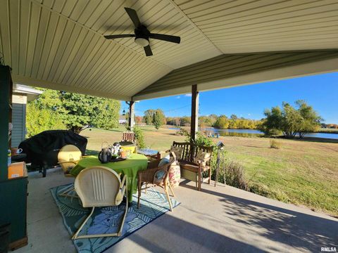 Tiny photo for 156 HANOVER Lane, Murphysboro, IL 62966 (MLS # EB460283)