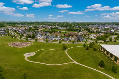 Tiny photo for 1668 Olde Brandy Lane, Davenport, IA 52807 (MLS # 12549519)