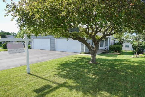 Photo of 49 S Walnut Drive, North Aurora, IL 60542 (MLS # 12678108)
