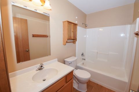 Tiny photo for 49 S Walnut Drive, North Aurora, IL 60542 (MLS # 12678108)